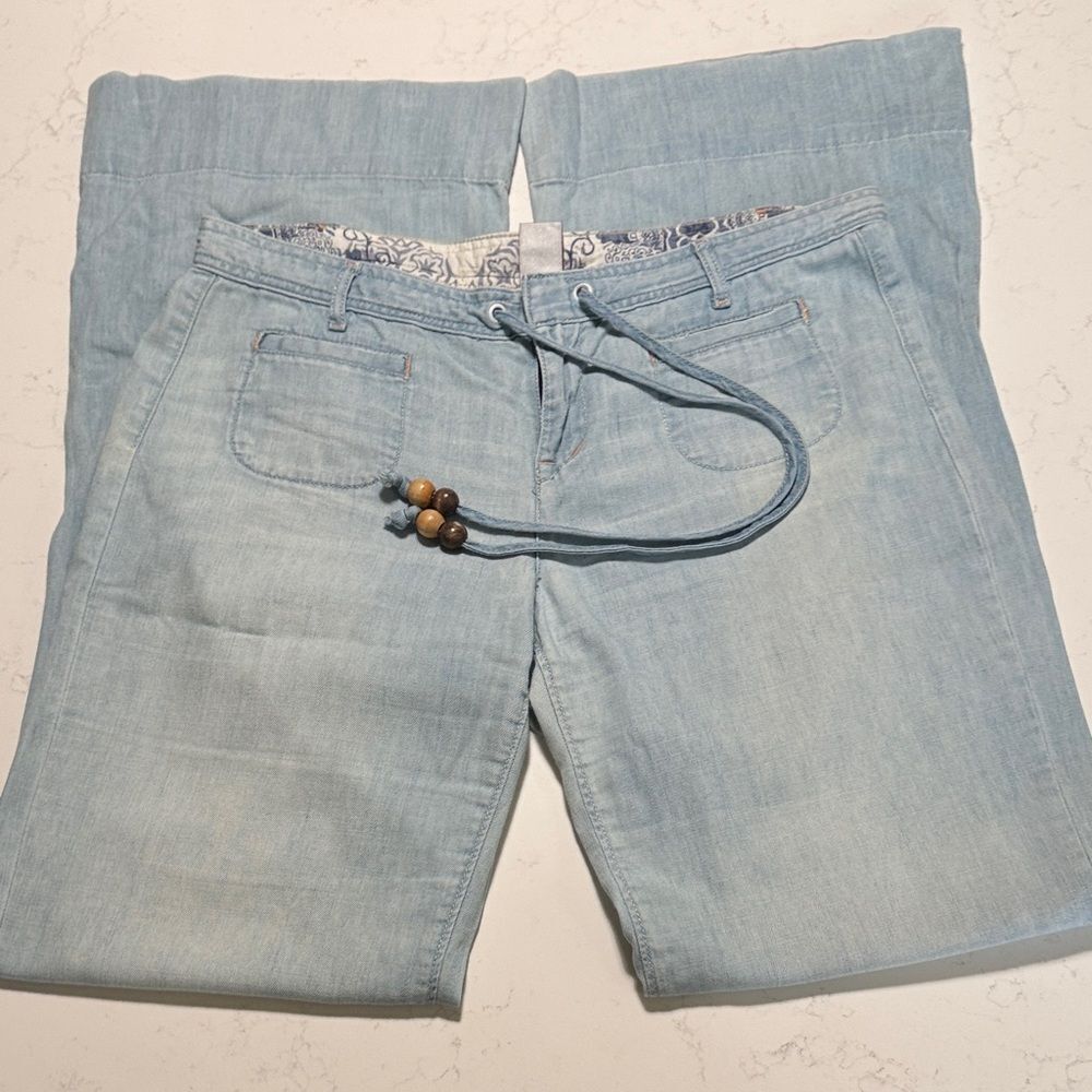 Lucky Brand Light Wash Wide Leg Jeans with Drawstring